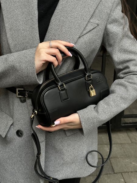 Сумка жіноча Amazona 23 Cropped Bag in Nappa Calfskin Black 99800-1105533 фото