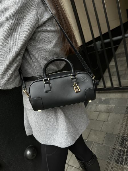 Сумка жіноча Amazona 23 Cropped Bag in Nappa Calfskin Black 99800-1105533 фото