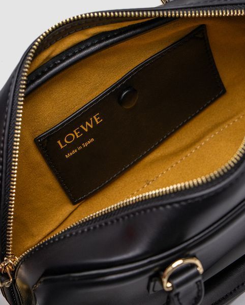 Сумка жіноча Amazona 23 Cropped Bag in Nappa Calfskin Black 99800-1105533 фото