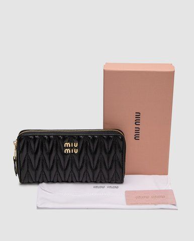 Гаманець Large Matelass&eacute; Nappa Leather Black 88189 фото